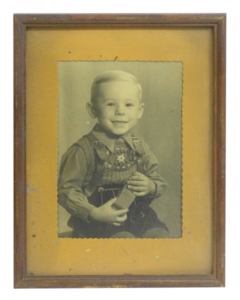 Portraitfoto kl. Junge Bube 1930iger DEKO shabby gerahmt alt
